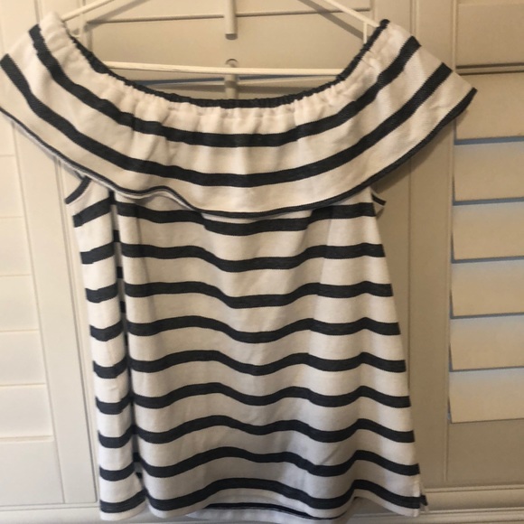 Loft Top - Picture 4 of 4